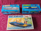 Seamaid L5 battery powered speedboat model kit box with sailboat artwork