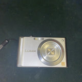 Panasonic Lumix DMC-FX55 8MP Digital Compact Camera Silver parts only or repair