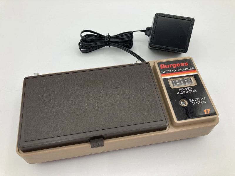 Burgess Battery Charger & Tester Model 17 Nickel-Cadmium/Carbon-Zinc Battery