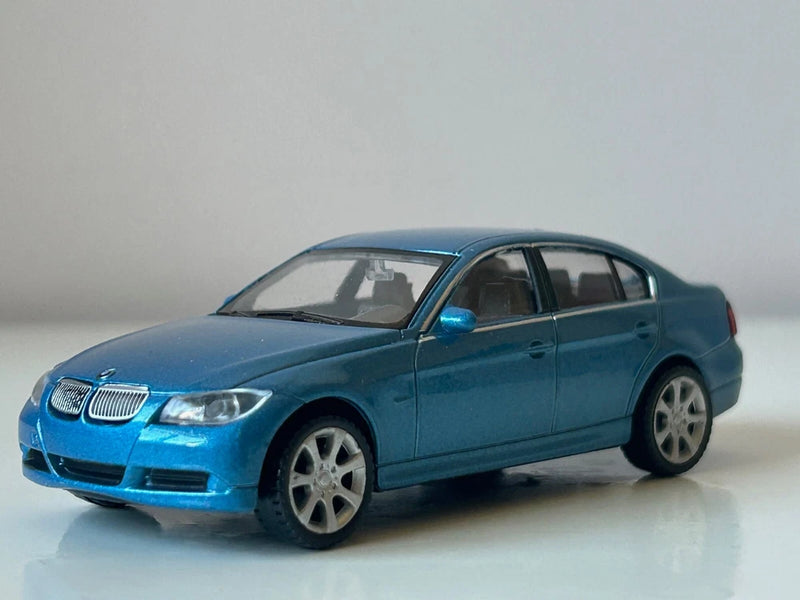 BMW 330i Germany Luxury Compact Car Model Diecast Toy Blue 1:43 Scale Welly