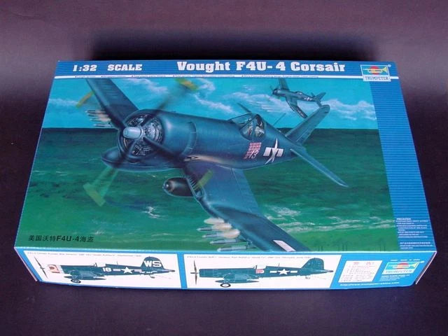Trumpeter 02222 1/32 Vought F4U-4 Corsair Fighter Plane Model Kit Aviation Hobby