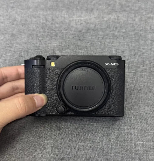 Fujifilm X - M5 Body Compact Design 26MP Sensor High - Speed AF Ultra Portable