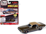 1971 DODGE CHALLENGER R/T DARK GOLD 1/64 DIECAST MODEL CAR BY AUTO WORLD AWSP160