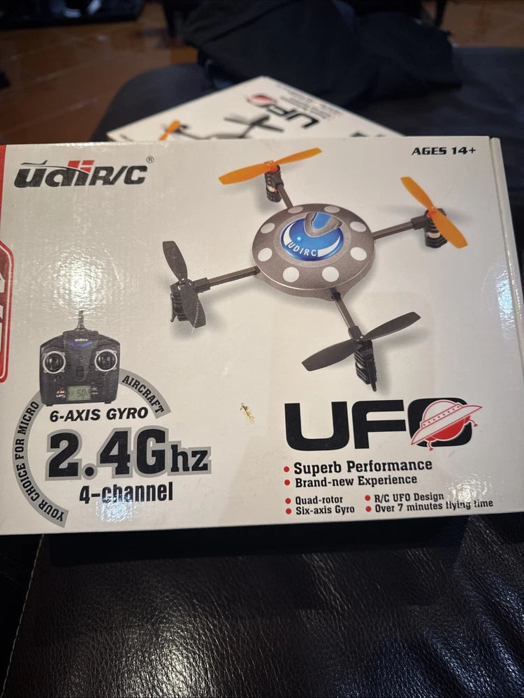 UdiRC UFO 2.4GHz 4-channel 6-axis gyro quadcopter drone in retail box