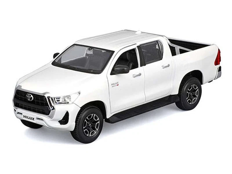Maisto 1:27 scale Toyota Hilux white pickup model car
