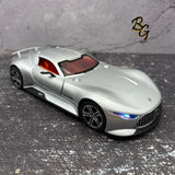 2013/2014 Mercedes AMG GT Gullwing - 1:24 Diecast Model - Silver