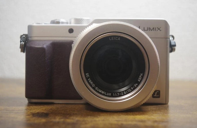 Panasonic LUMIX DMC-LX100 12.8MP Digital Camera Silver Used from Japan