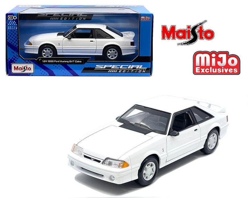 Maisto 1:24 1993 Ford Mustang SVT Cobra White Diecast Model Car 32906 New In Box
