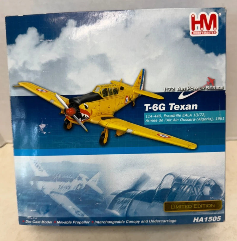 1/72 HOBBYMASTER HA1505 T-6G Texan Air Power Series "pilot maker"