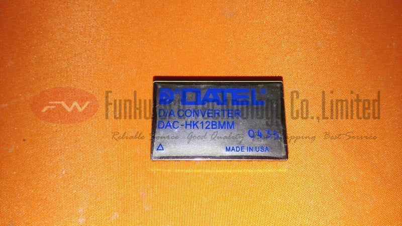 DATEL DAC-HK12BMM 12-bit DAC IC in CDIP package, blue label, top view