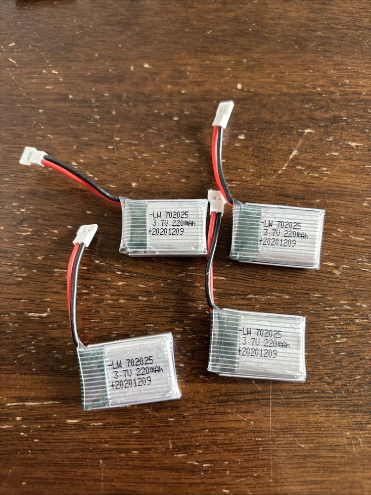 Lot Of 4 3.7V 220mAh 20C 702025 LiPo Battery PH2.0-2P Plug RC Aircraft X4 X11
