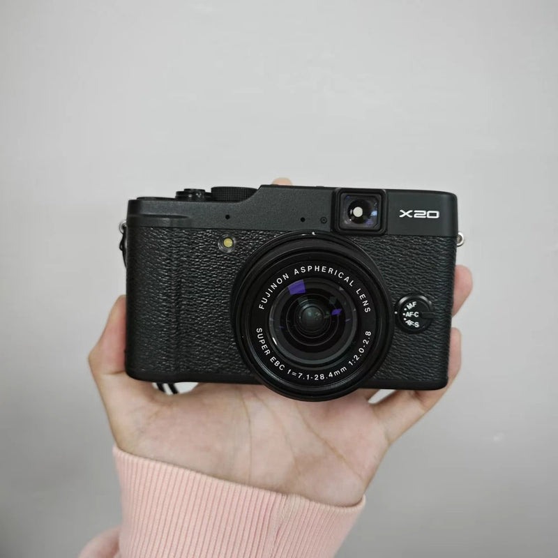 Fujifilm X20 95%new 12.0MP Digital Camera Black