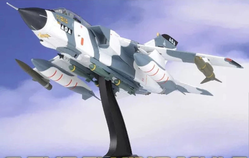 Gray and white 1:72 jet model with RAF markings and missiles