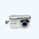 FujiFilm FinePix A220 Silver 12.2MP Compact Digital Camera, For Parts or Repair