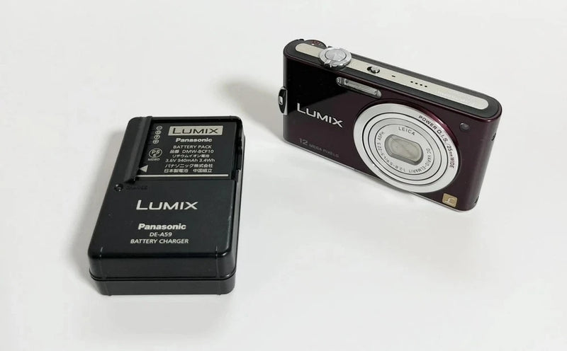 Panasonic LUMIX FX DMC-FX60 12.1MP Digital Camera 5x Optical Zoom From Japan