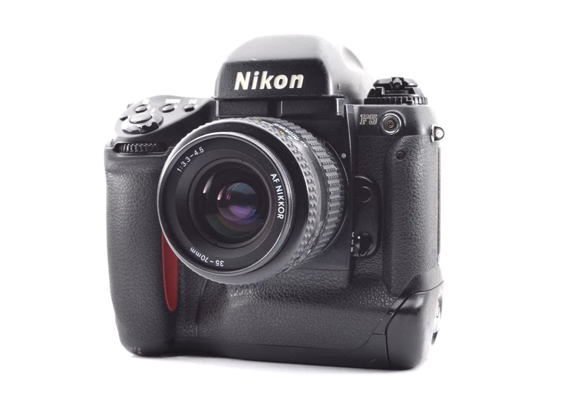Nikon F5 35mm SLR camera with Nikon 35-70mm lens, black body