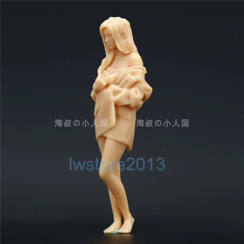 1/43 Sexy Shirt Girl Scene Props Miniatures Figures Model For Cars Vehicles Toys