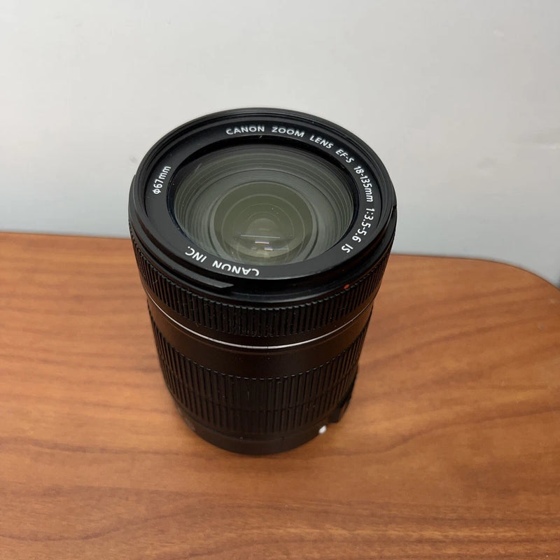 Canon Zoom Lens Efs 18-135mmDSLR 18-135mm IS Kit 1:3.5-5.6