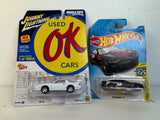 Johnny Lightning 1991 Chevrolet Chevy Camaro & Hot Wheels 2016 Camaro SS Lot