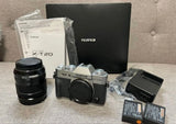 Fujifilm Mirrorless X-T20 Lens  Kit Silver 875301