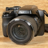 Fujifilm FinePix S8200 16.2MP 3" LCD Screen 40x Optical Zoom Digital Camera
