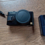Panasonic LUMIX DMC-LX2 Compact Digital Camera Excellent Condition