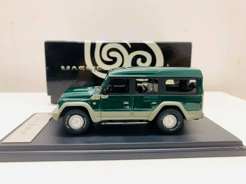 1/43 Scale Resin Model Car Iveco Massif SUV Offroad Jeep Green New in Box