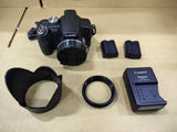Panasonic digital camera LUMIX DMC-FZ18 with battand charger