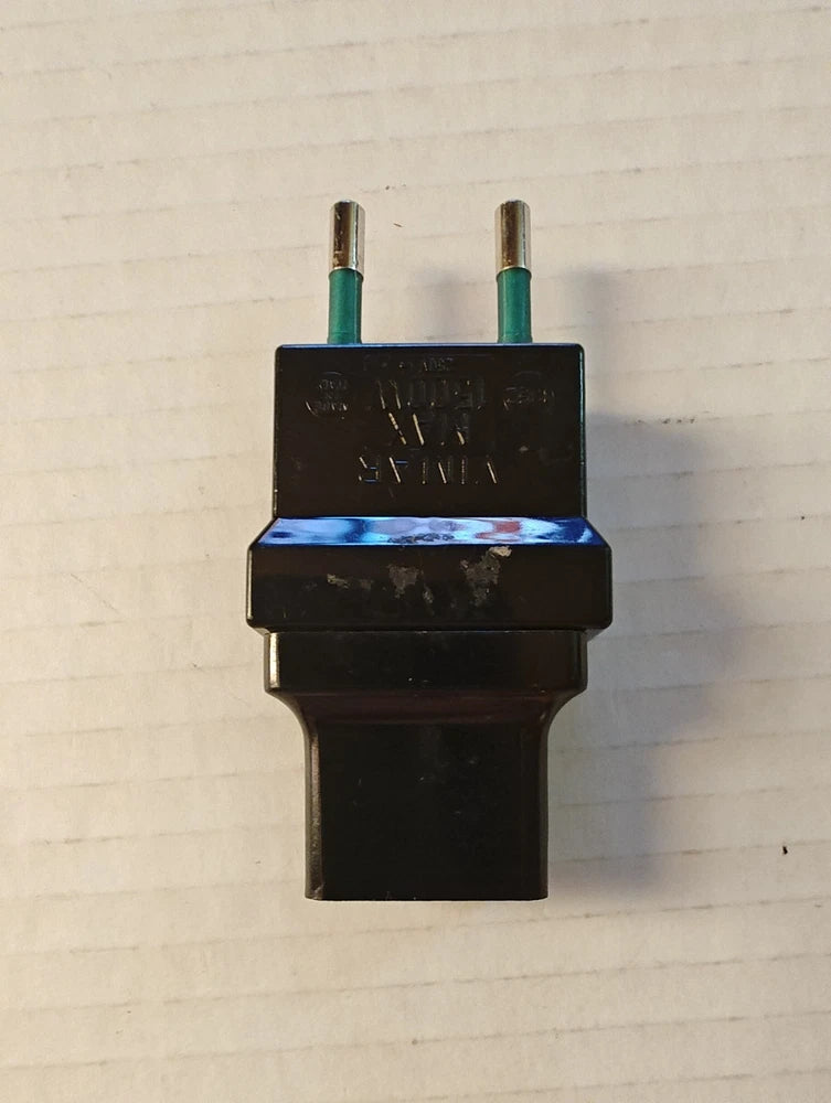RM0.27 (2 PIN Adapter) Converter US Input to EU Malaysia Output Round Plug Power