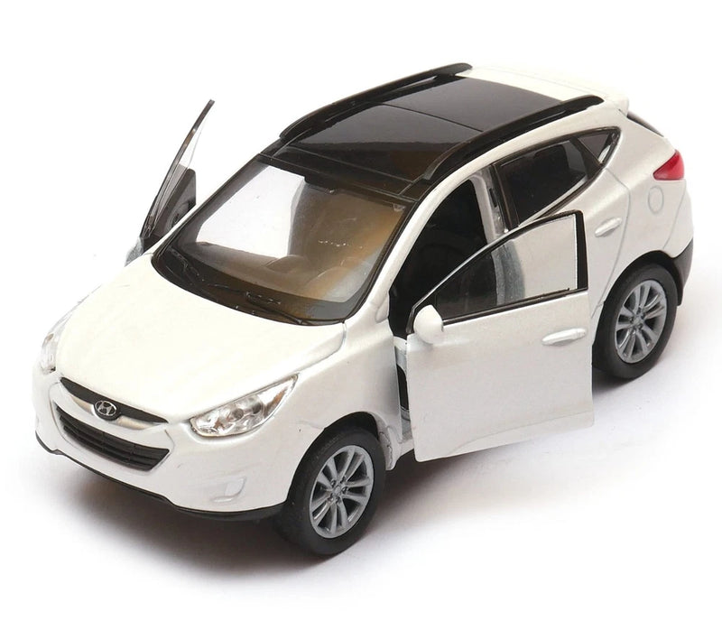 Hyundai Tucson IX35 Korean Car Model Toy Diecast White 1:34-1:39 Scale Welly