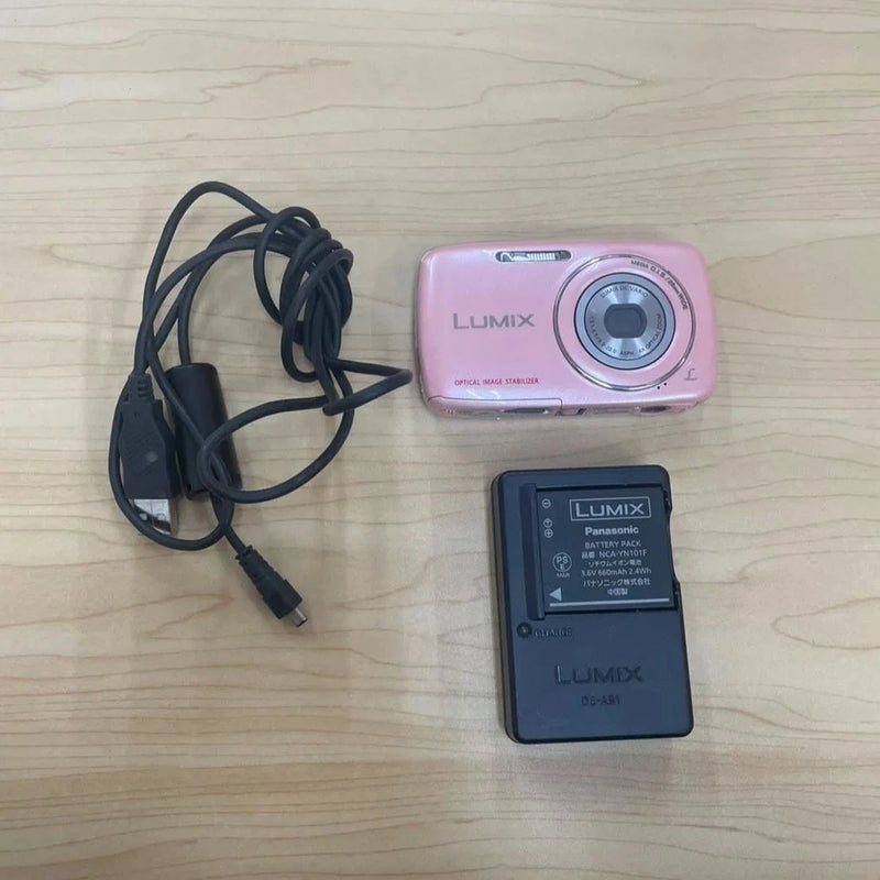 Panasonic LUMIX DMC-S1 Pink Digital Camera Tested Vintage Compact Zoom