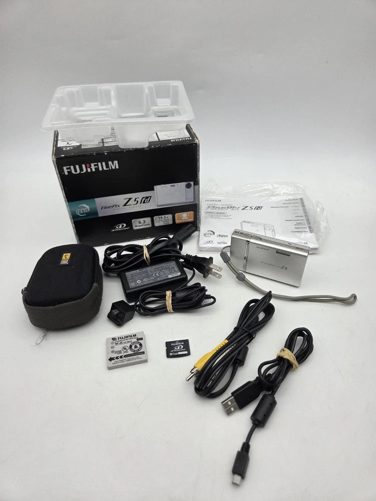 Fujifilm FinePix Z5 fd Compact Digital Camera Silver Tested