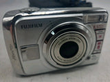 Fujifilm FinePix A820 8.3MP Digital Camera Samsonite Soft Case Silver Tested NM