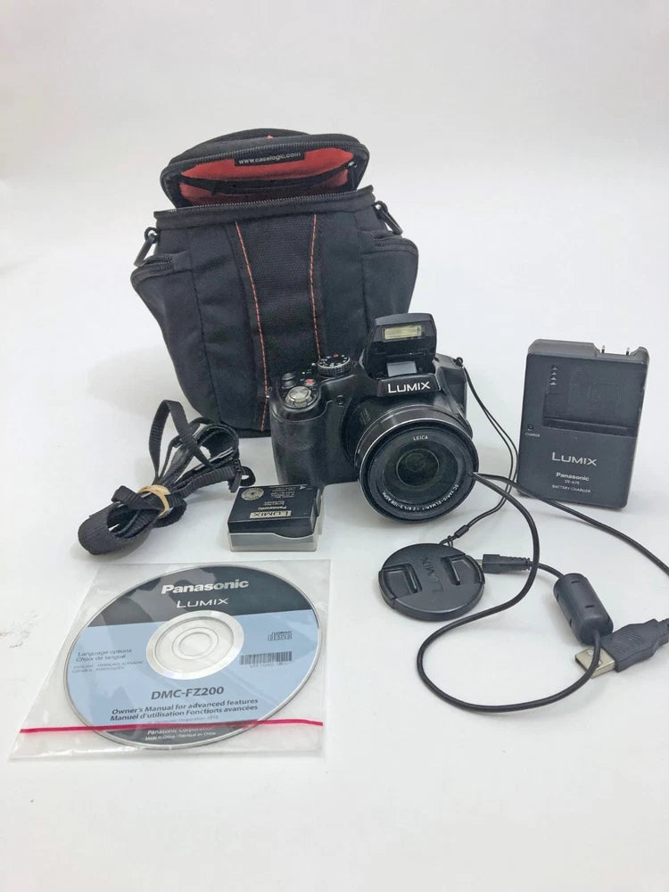 Panasonic Lumix DMC-FZ200 digital camera kit with battery charger case
