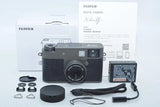 1050 - 1 Shot FUJIFILM X-half Charcoal Siler