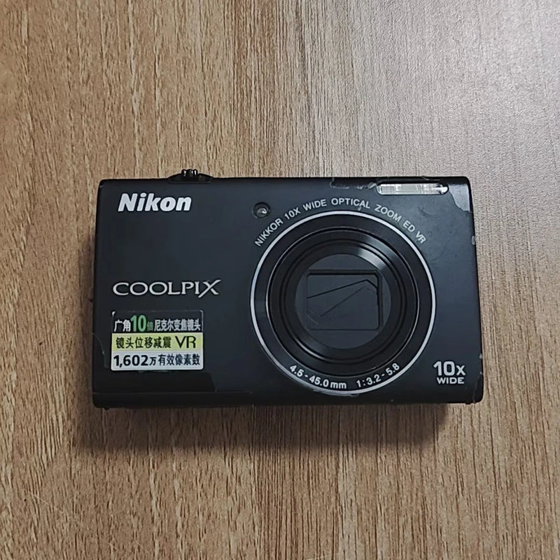 Nikon COOLPIX S6200 Black 16.0MP Digital Camera 10 x Zoom 90% new