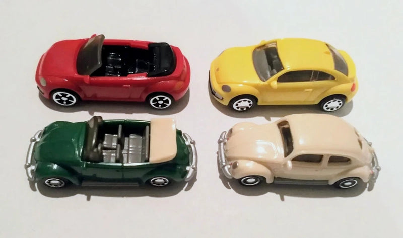 VW BEETLE VOLKSWAGEN MODEL CARS SET 1:87 H0 - KINDER SURPRISE PLASTIC MINIATURES