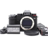 2206 shotsNear Mint PANASONIC Full Size Mirrorless Single-lens Camera LUMIX S5