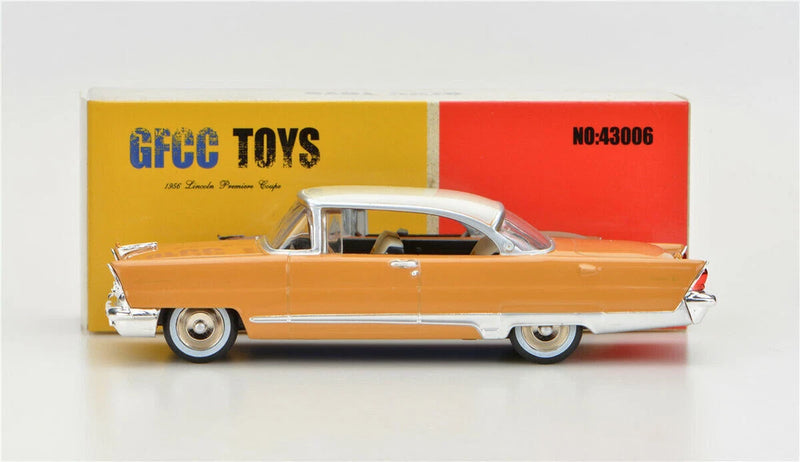 Light yellow die-cast 1:43 1956 Lincoln Premier Coupe alloy car model, side view
