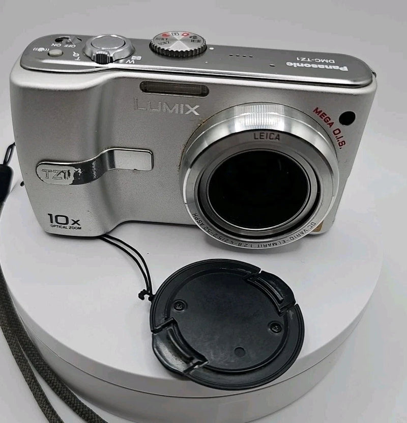 Panasonic Lumix DMC-TZ1 5.0MP 10x Zoom Digital Camera Untested/For Parts