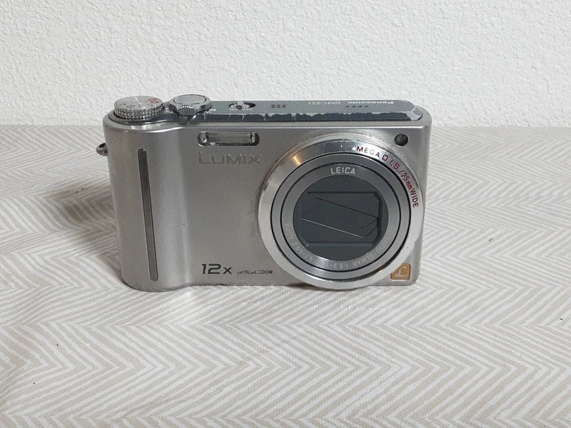 Panasonic LUMIX DMC-ZS1 10.1 MP Digital Camera - Silver Untested