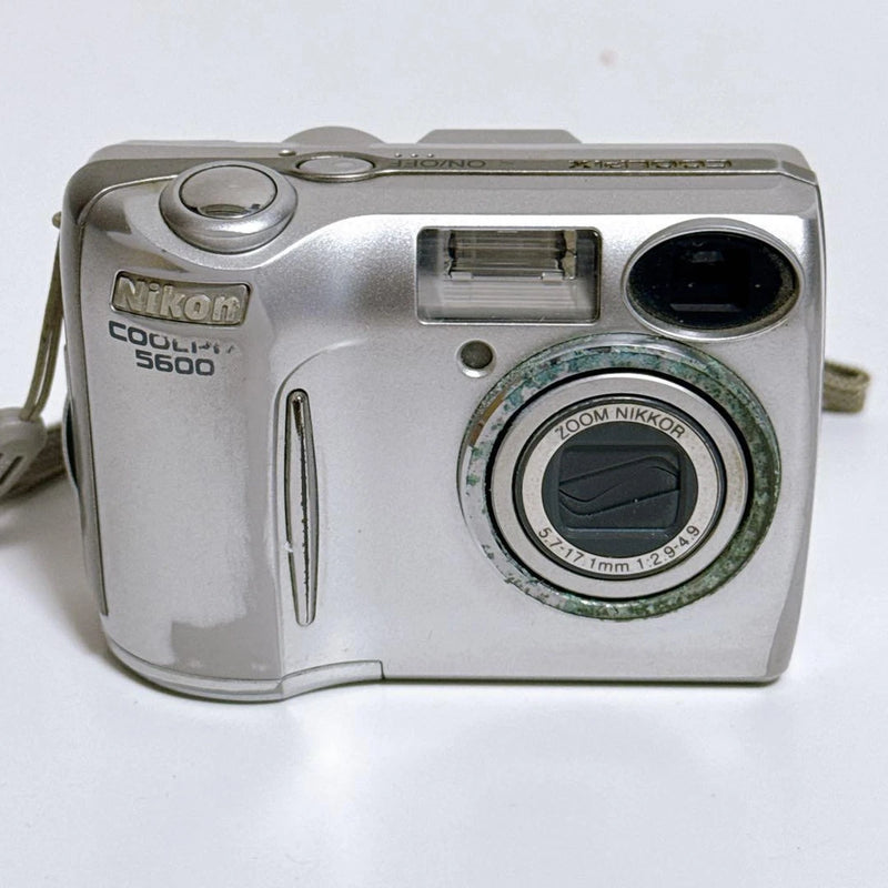 Nikon Coolpix E5600 Compact Digital Camera Tested Working Seller Japan