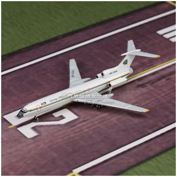 1:400 Phoenix Guyana Airways Tupolev Tu-154M Passenger Airplane Diecast Model