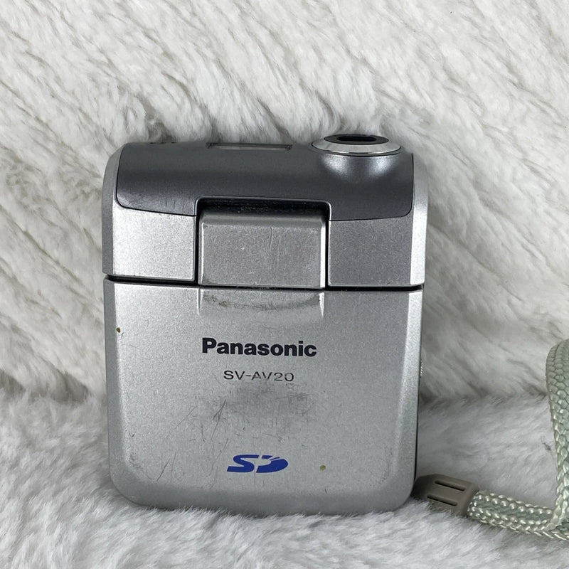 Panasonic D-snap SV-AV20 Multifunction Digital Camcorder - Silver,not Working