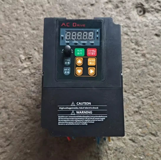 0.75kw 1HP 300hz general VFD inverter frequency converter 1PHASE 220VAC input