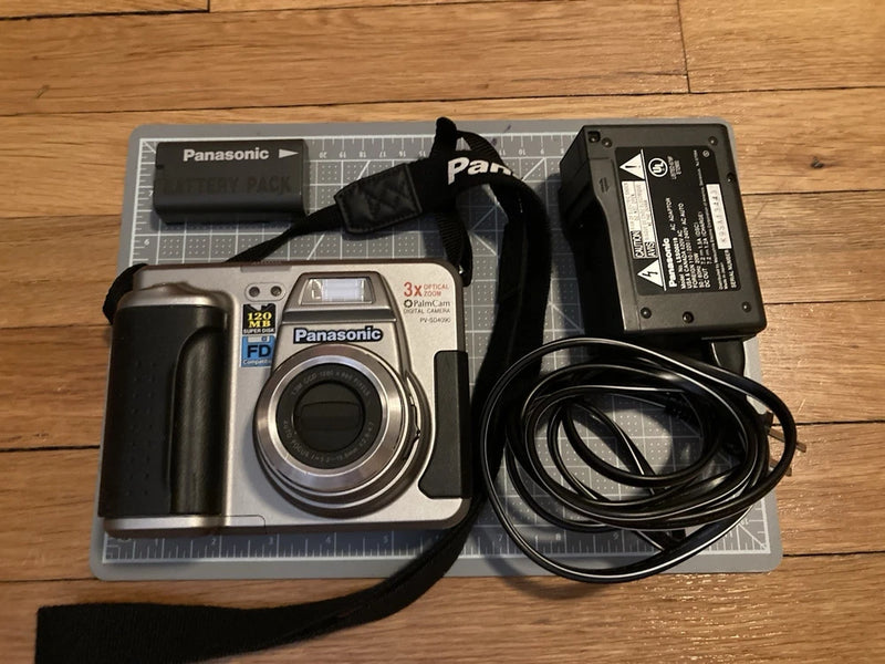 Panasonic PV-SD4090 Digital Camera 1.3MP Silver/Black 1.5¡± Disk Tested