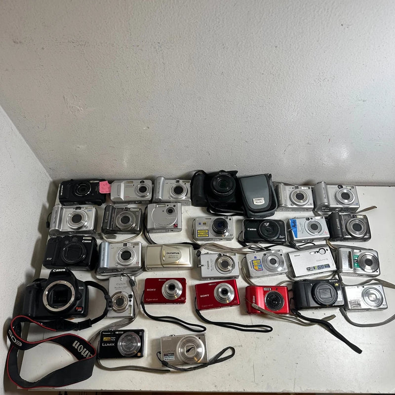 Lots Canon Fujifilm Sony Olympus Nikon Panasonic Digital Cameras - For Parts