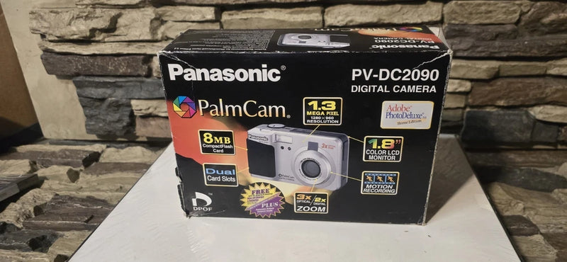 Panasonic PV-DC2090 PalmCam Digital Camera with Original Box Tested Working