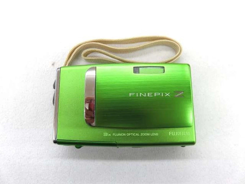 FUJIFILM Z10FD Digital Camera