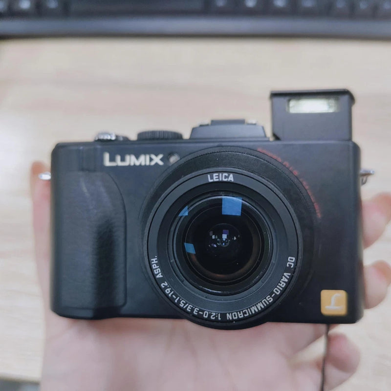 Panasonic LUMIX DMC-LX5 10.1MP 3.8X Optical Zoom Digital Camera Black English